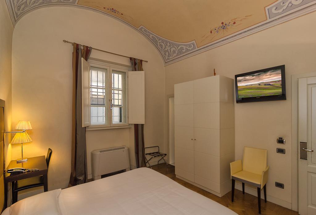 Hotel Novecento Pisa Kültér fotó